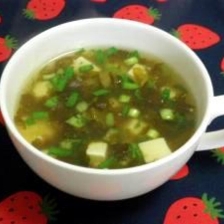 ドンピシャ♪高菜と豆腐のピリ辛スープ